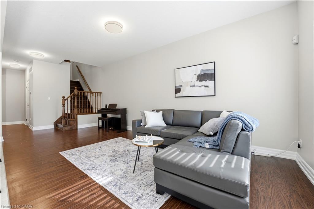 219 Moorlands Crescent