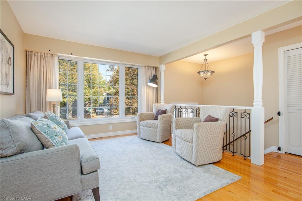118 Wheatfield Crescent