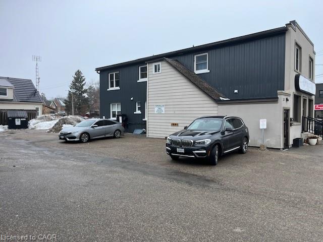 277 Lancaster Street W