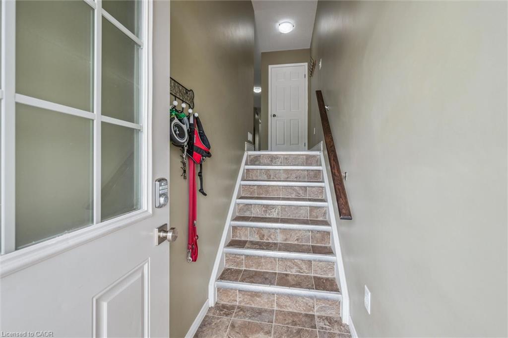1941 Ottawa Street S 15B