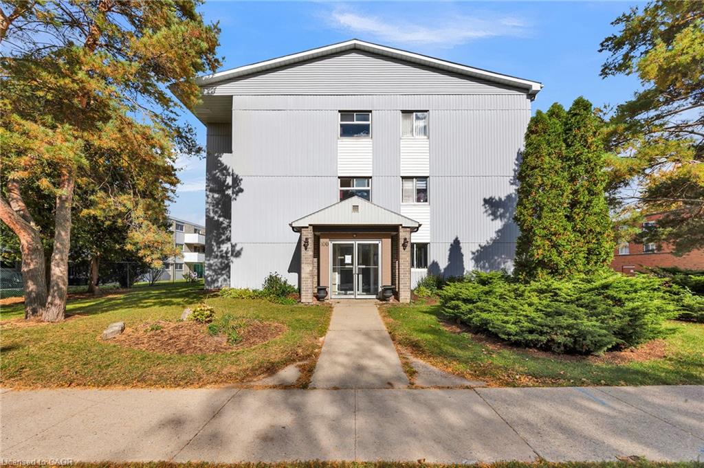 100 Breckenridge Drive 103