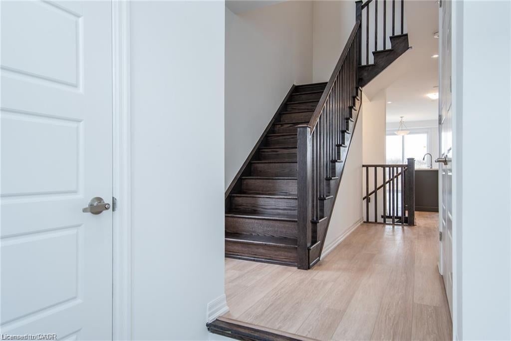 112 Forestwalk Street