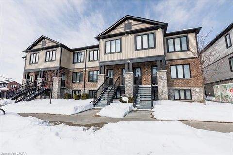 160 Rochefort Street E5 Kitchener ON N2R 1V5