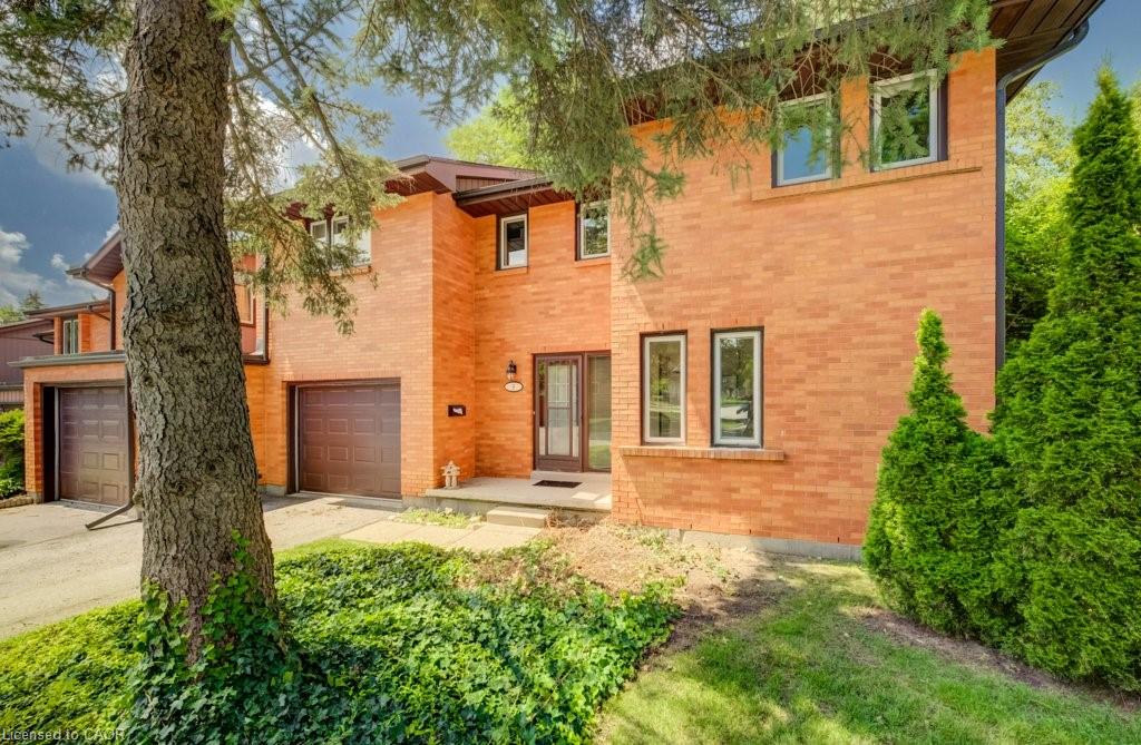 206 Candlewood Crescent 9