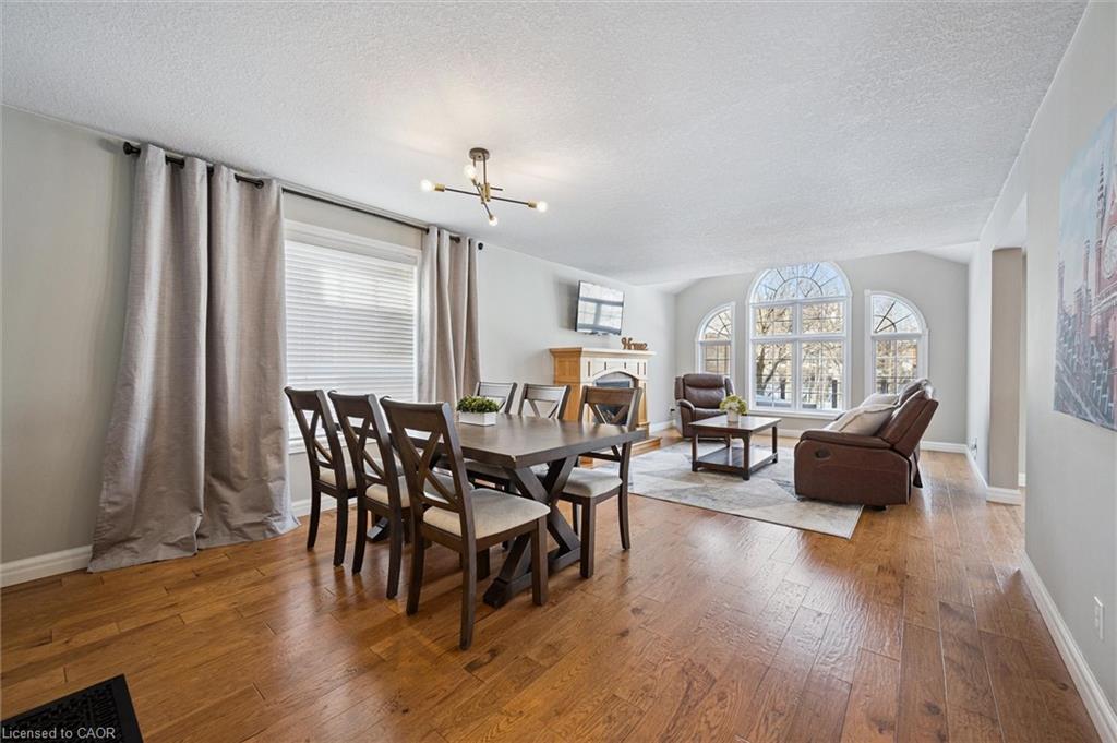 530 Little Dover Crescent