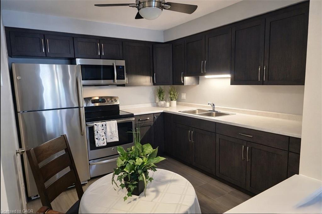565 Greenfield Avenue 106