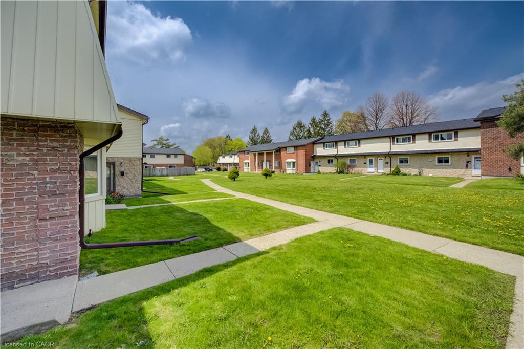 160 Jansen Avenue 32