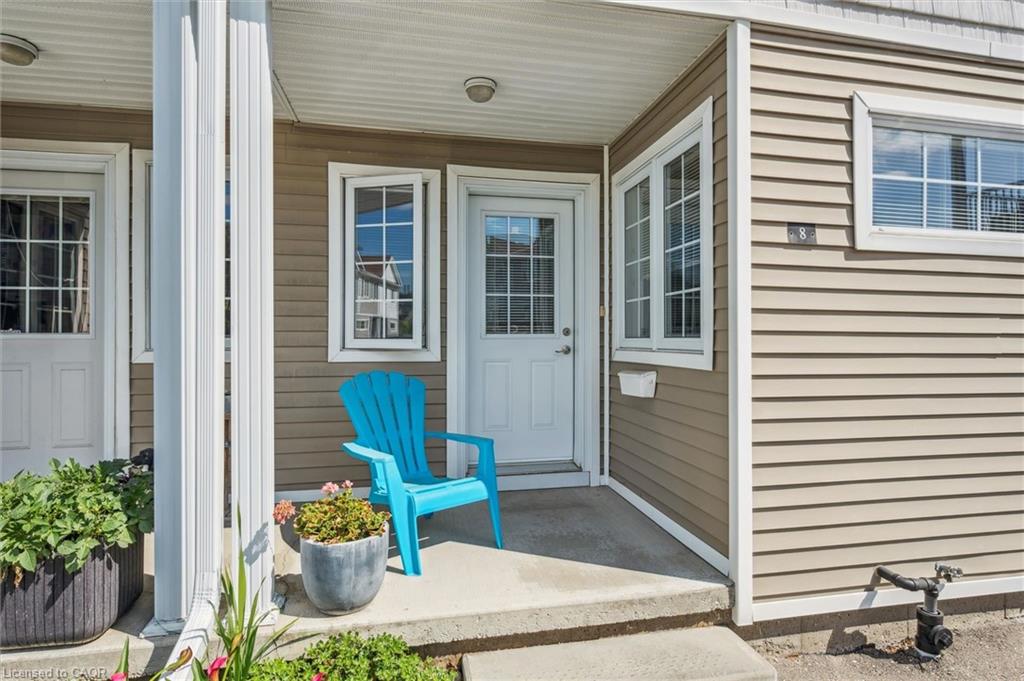23 Howe Drive 8