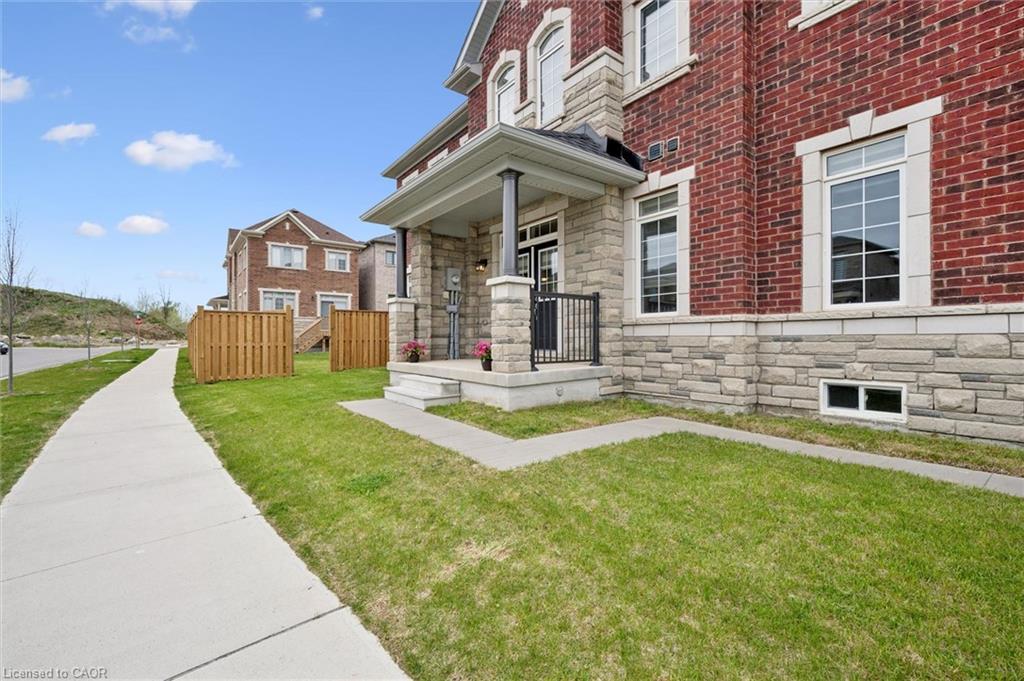 3 Gledhill Crescent