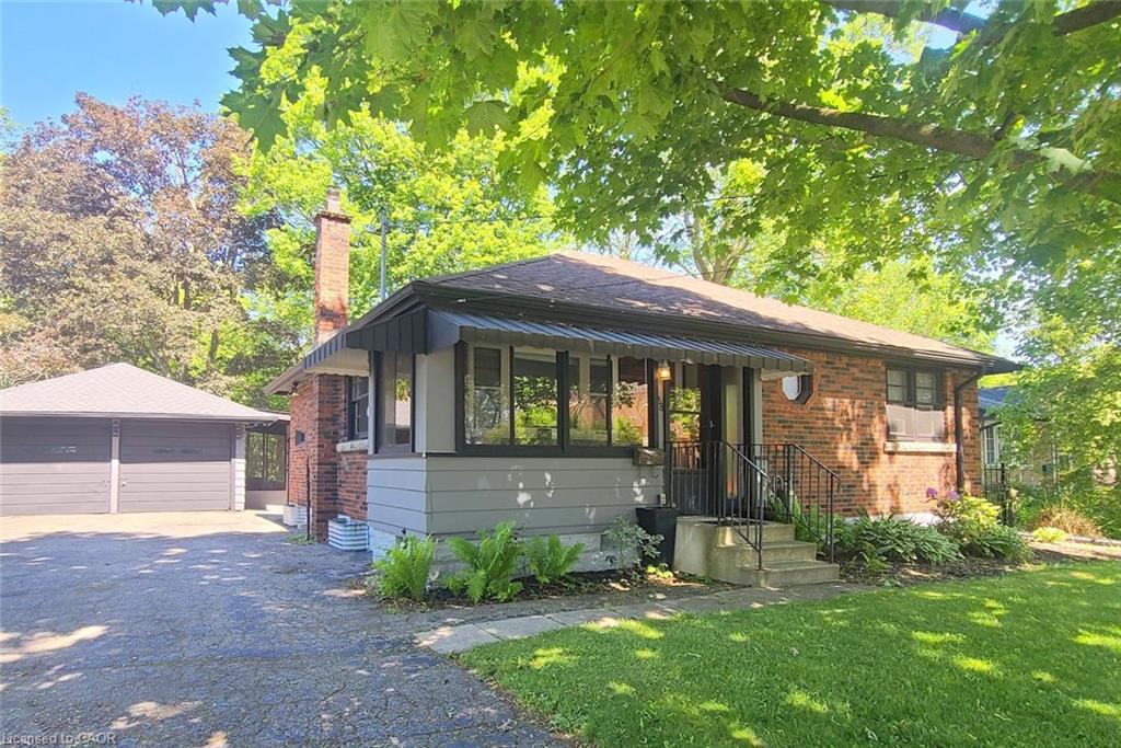 38 Helen Street