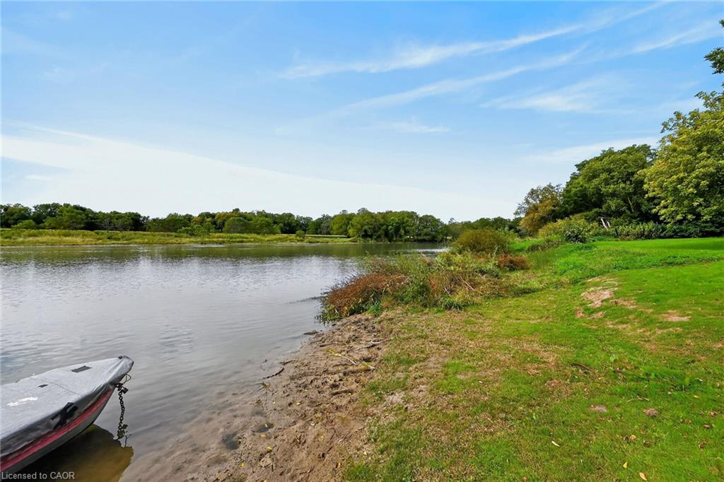 7 Riverfront Lane