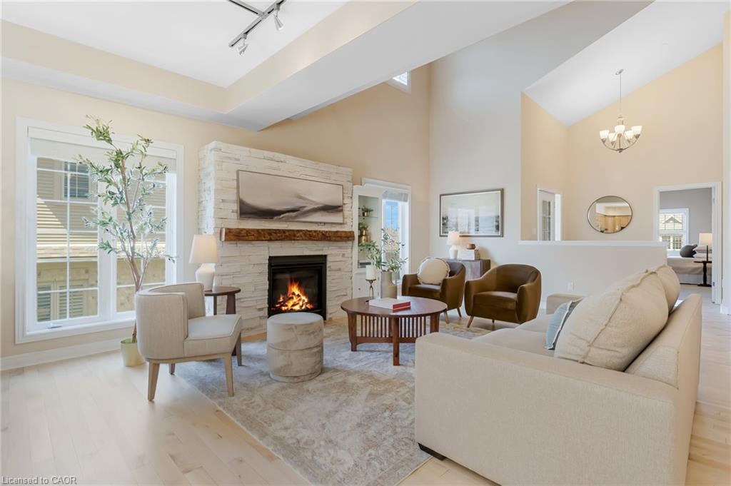 227 Chestnut Hill Crescent
