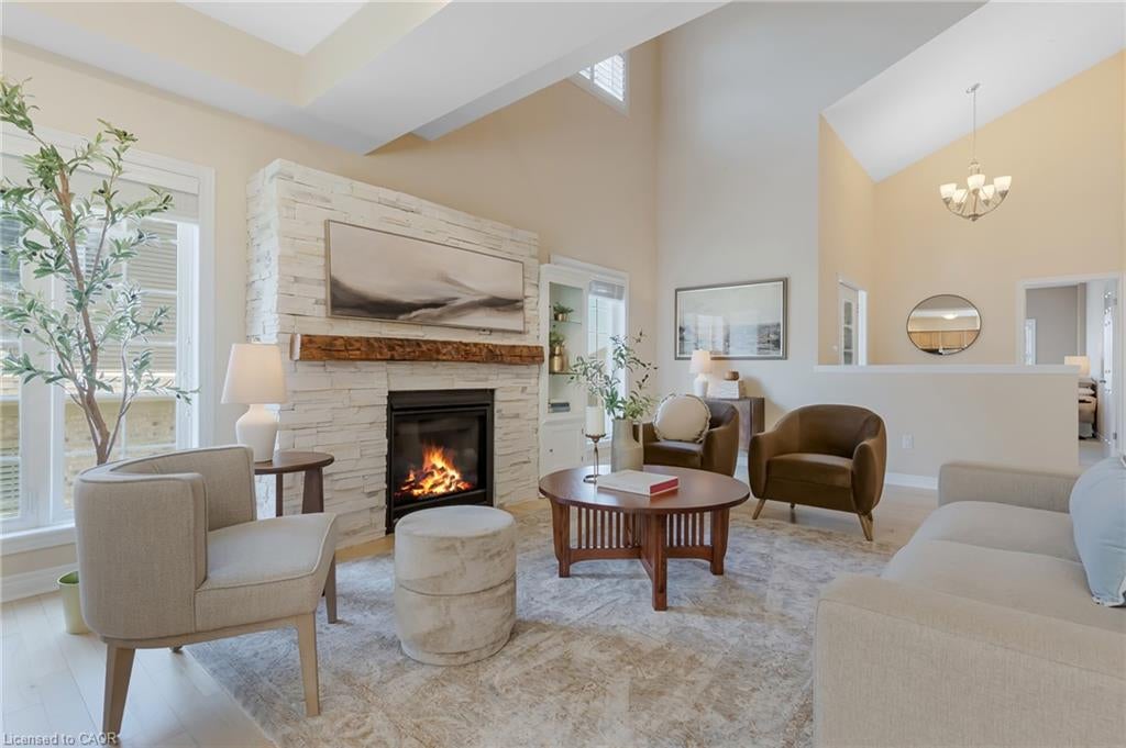 227 Chestnut Hill Crescent