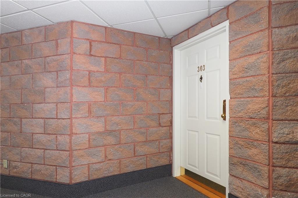35 Bute Street 303