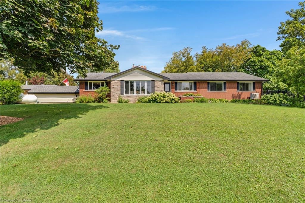 2172 Centre Road
