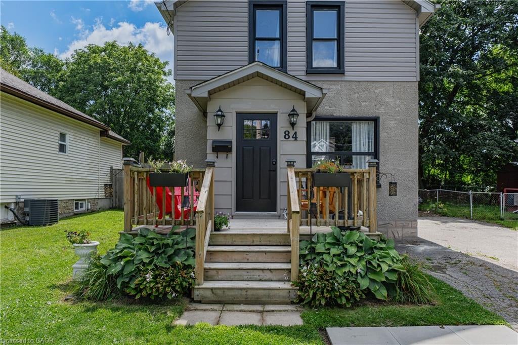84 Norfolk Avenue