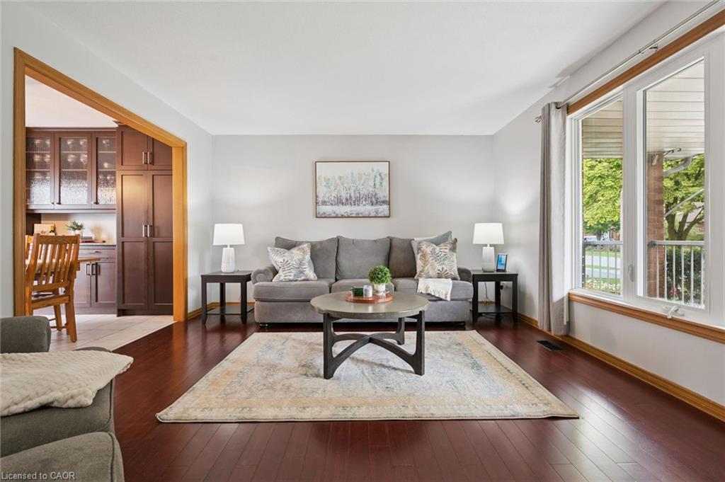24 Greenwich Drive