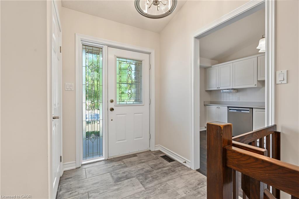 173 Wilson Street W 4