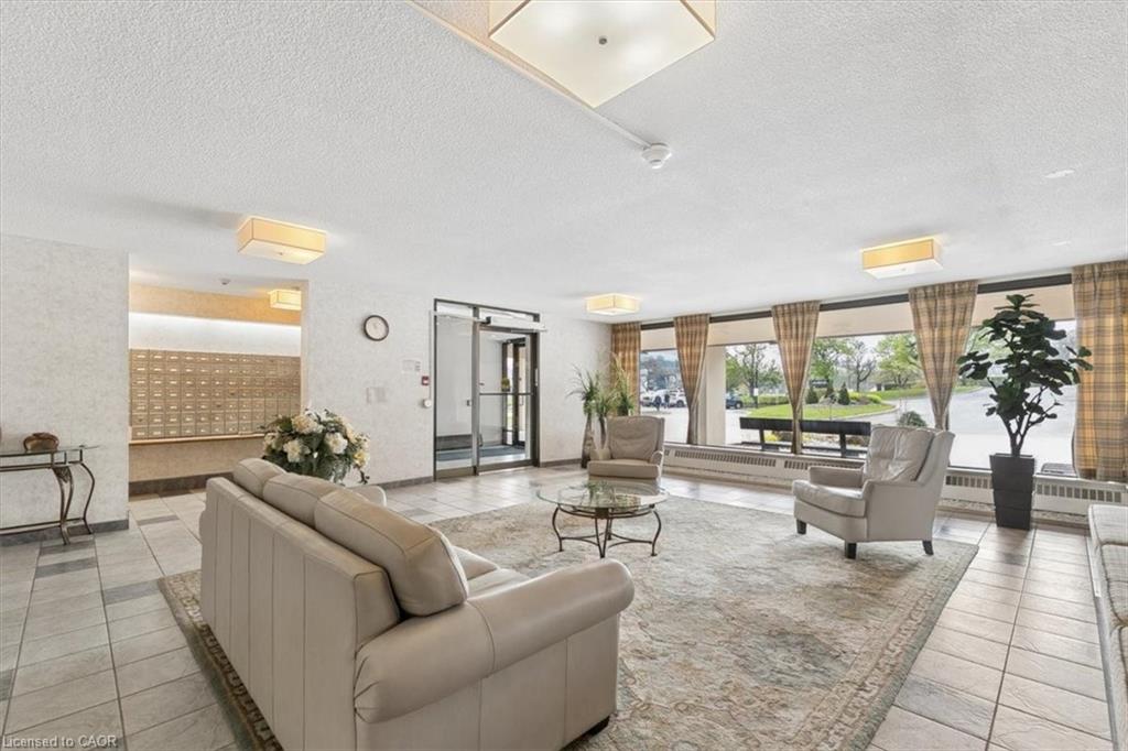 65 Westmount Road N 509