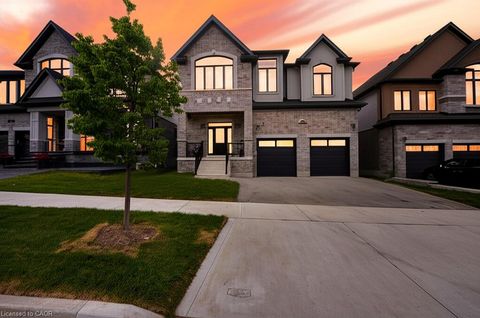 554 Bridgemill Crescent Kitchener ON N2A 0K3