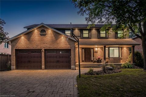 601 Sandringham Drive Waterloo ON N2K 3L5