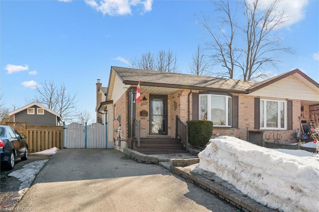 303 Mayview Crescent A