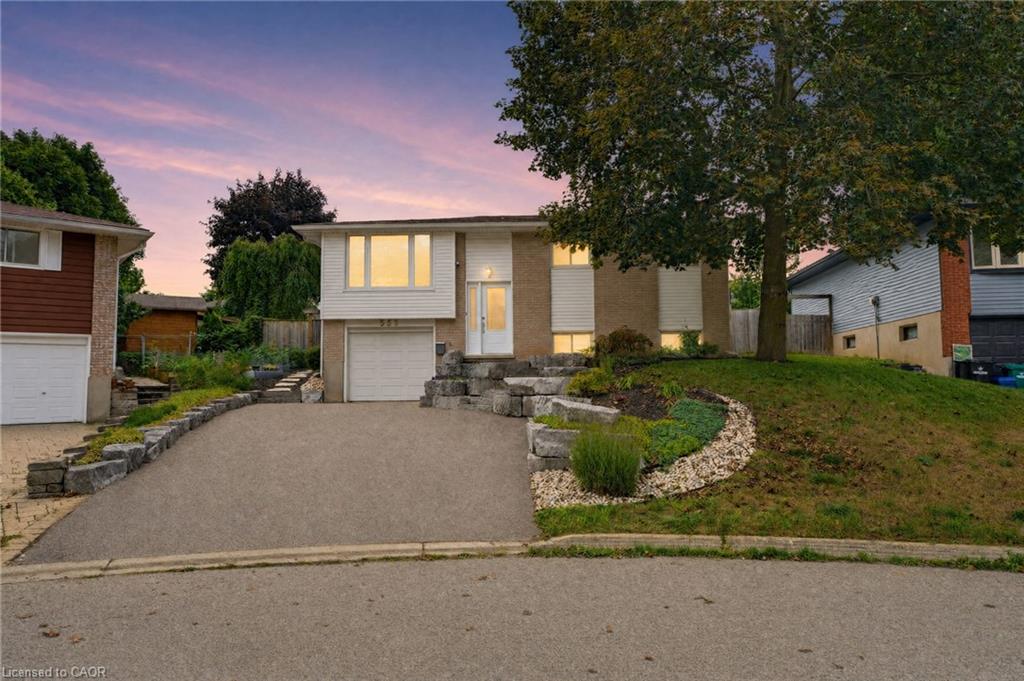 555 Elm Ridge Place