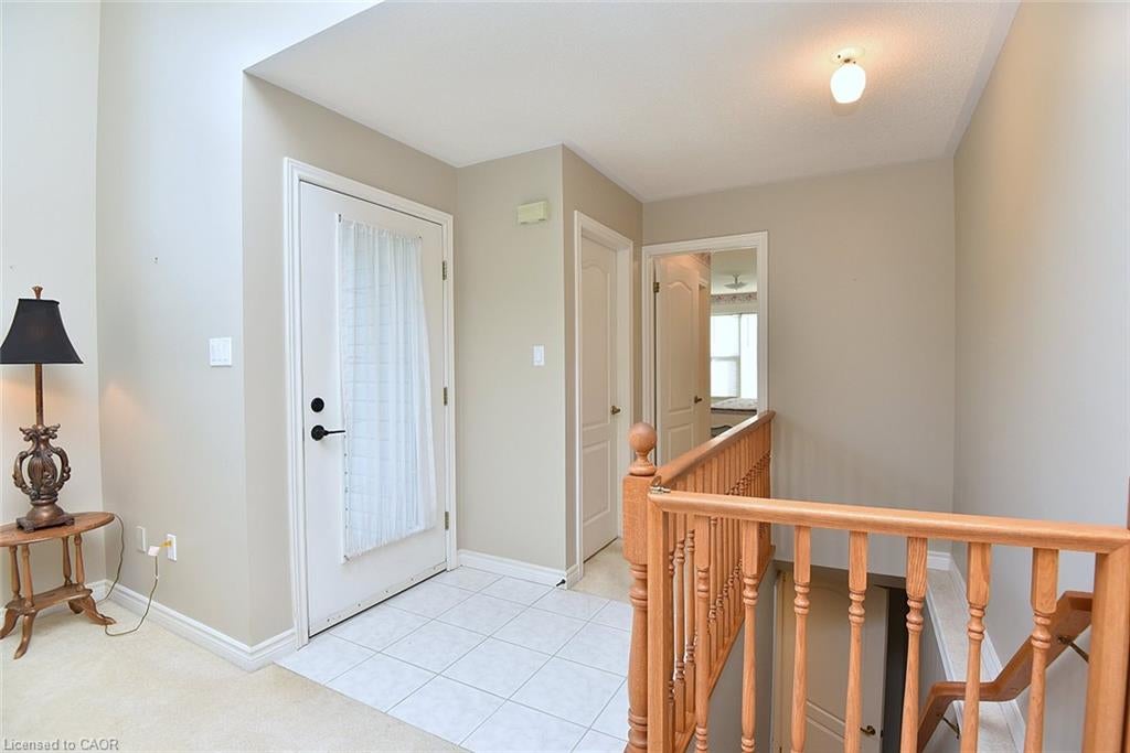175 Fiddlers Green Road 38