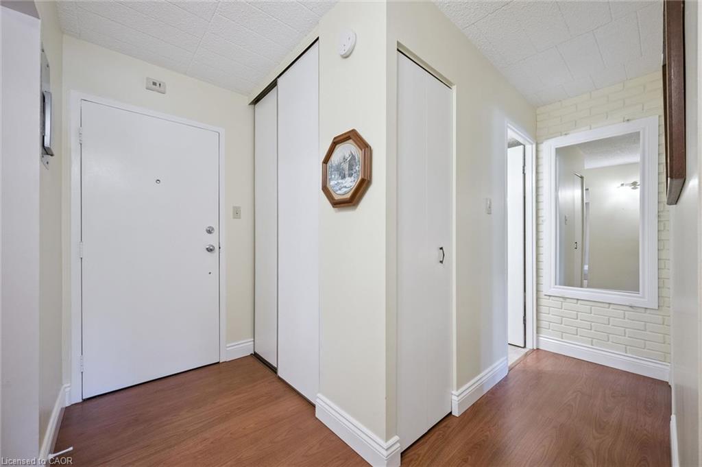 6 Walton Avenue 107