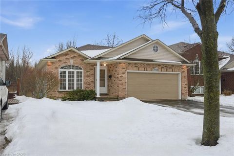 7844 Charnwood Avenue Niagara Falls ON L2H 3E2