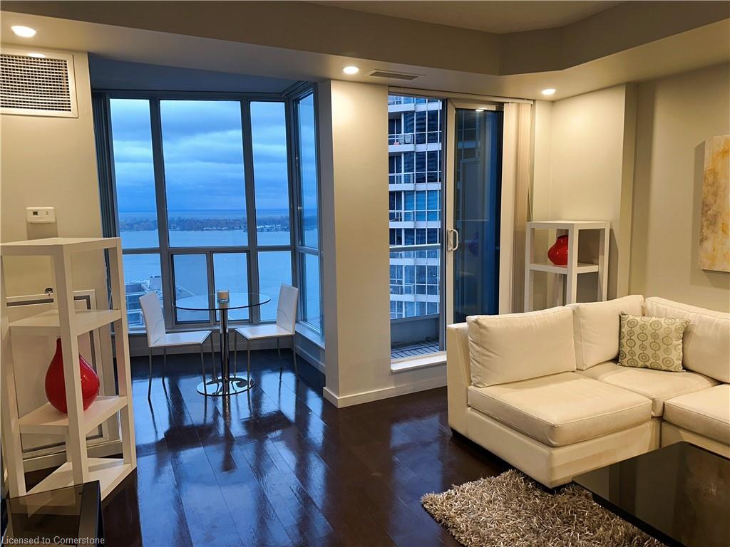 8 York Street 2710