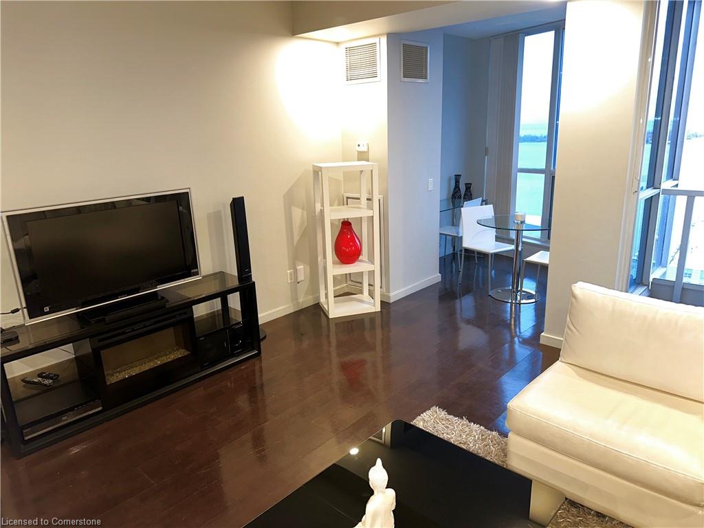 8 York Street 2710