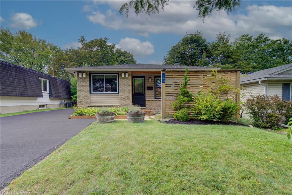 73 Christopher Drive