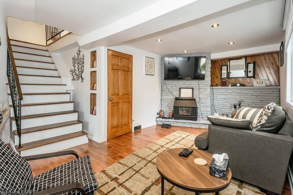 22 Dundonald Road
