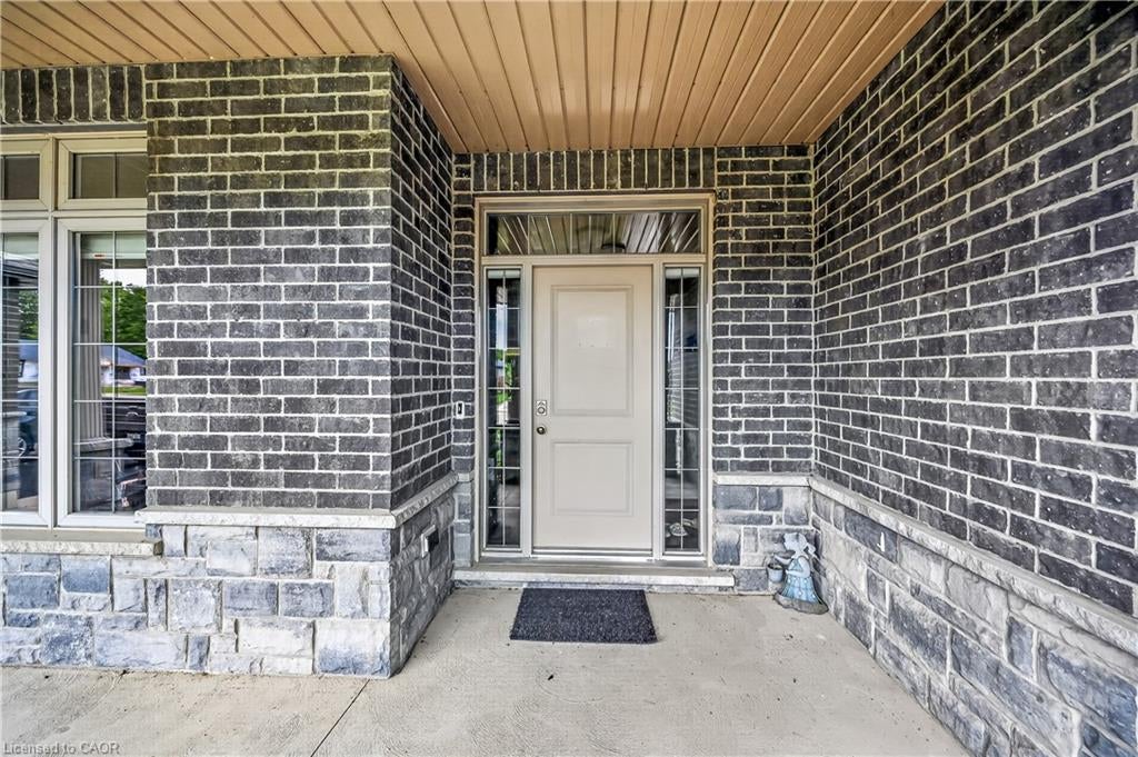 31 Sycamore Drive