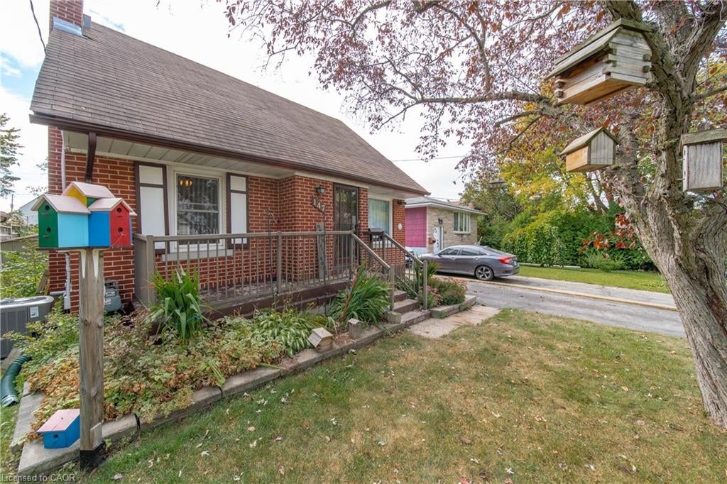 147 Glen Road