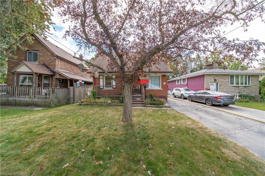 147 Glen Road