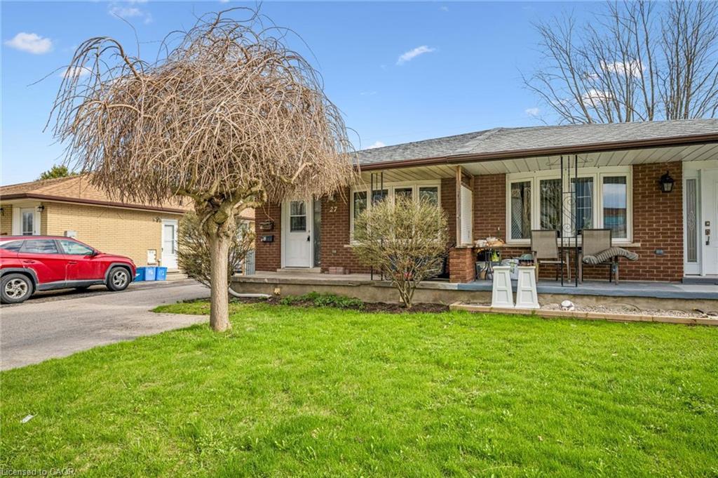 27 Vicmount Drive