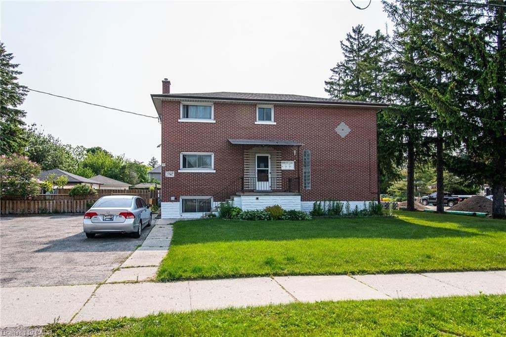 129 River Road E