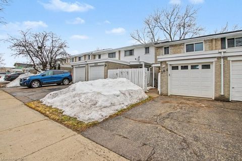 104 Ralgreen Crescent Kitchener ON N2M 1T9