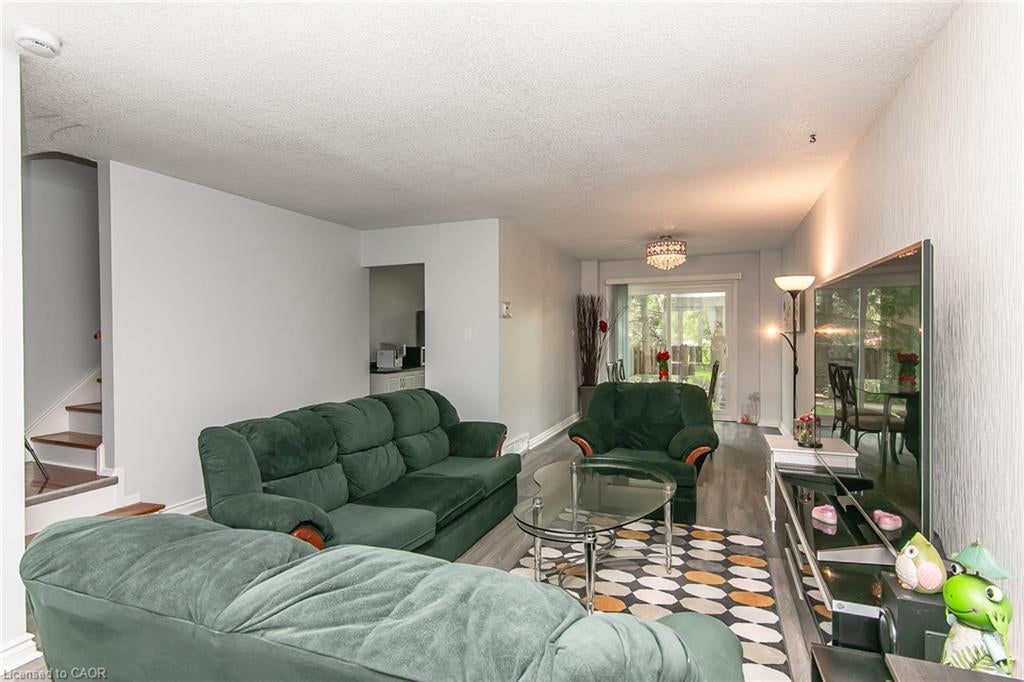 513 Weber St N C