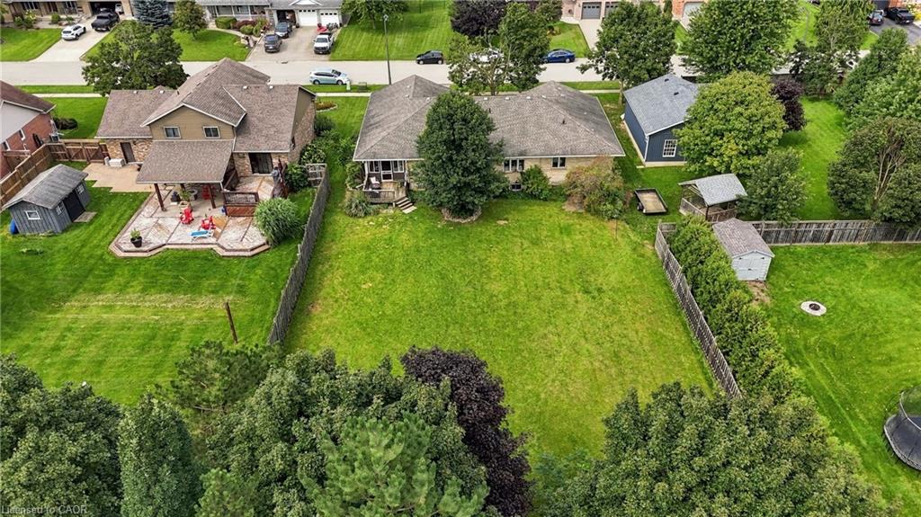 63 Oakridge Avenue