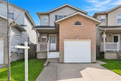 425 Erinbrook Drive Kitchener ON N2E 3S4