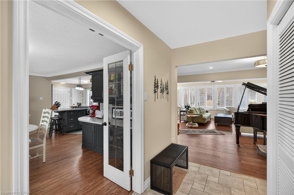 484 Concession 11 Road E