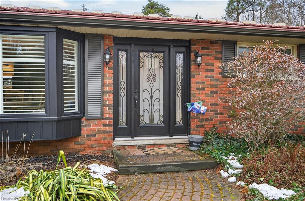 484 Concession 11 Road E