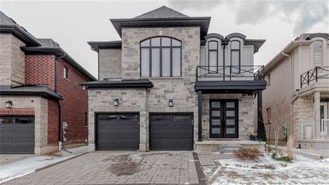 130 Pondcliffe Drive Kitchener ON N2R 0M4