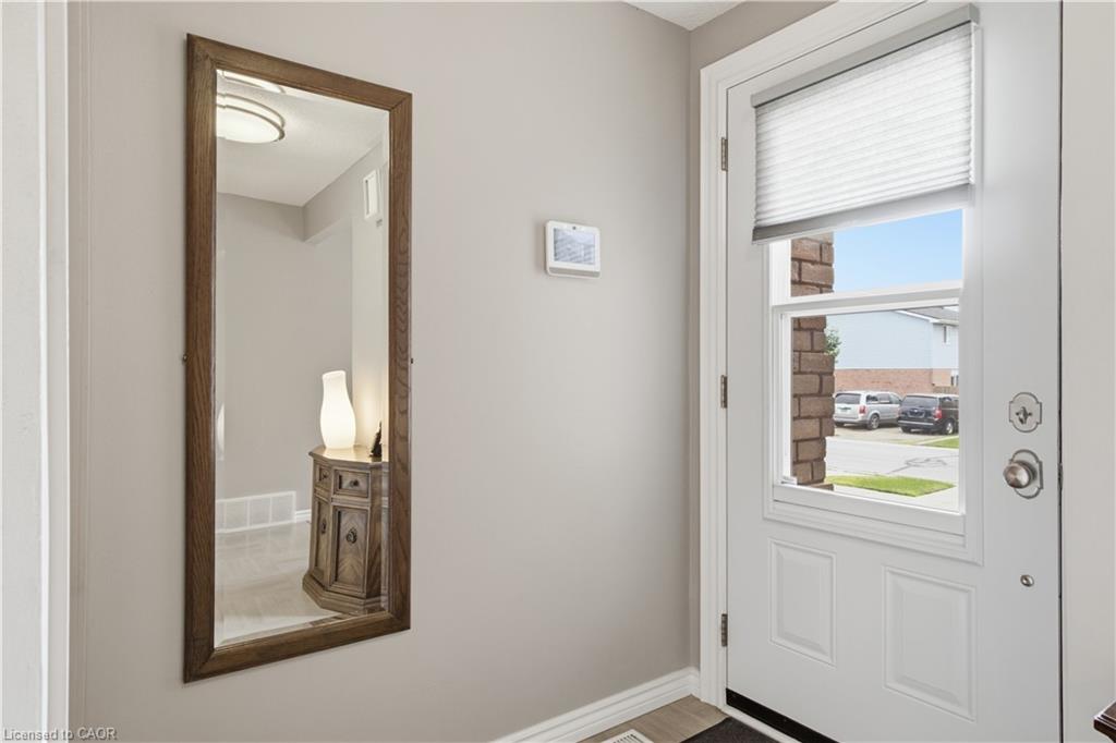 10 Macatee Place
