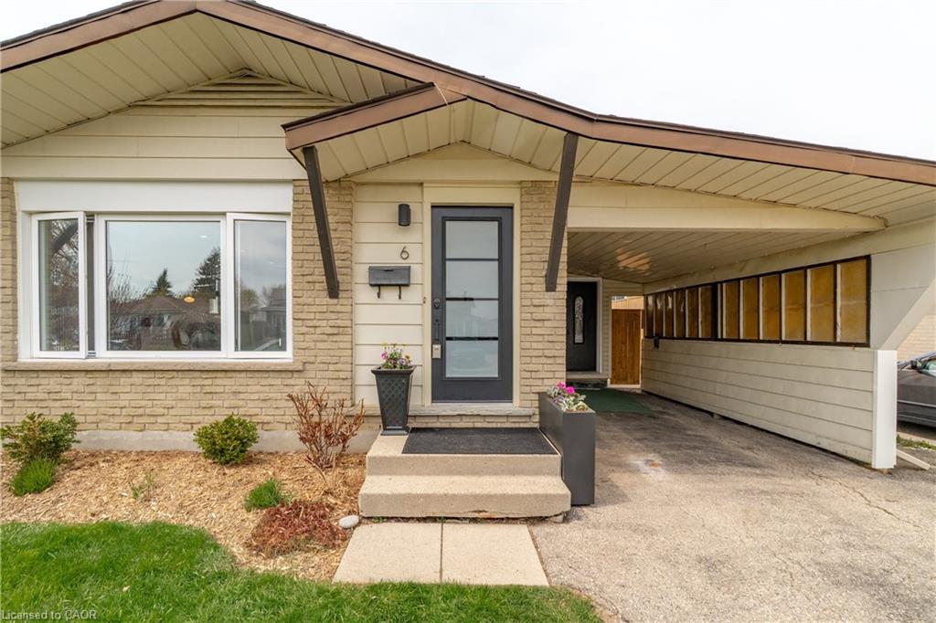 6 Broken Oak Crescent