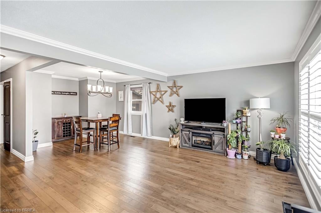15 Blueridge Crescent