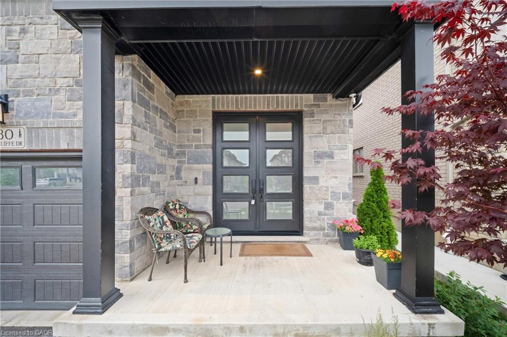 130 Pondcliffe Drive